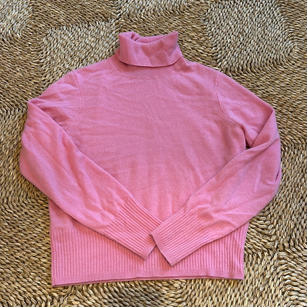 J Crew cropped cashmere turtleneck like new size small